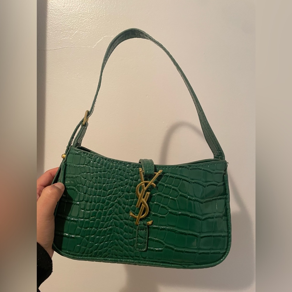 UNAUTHENTIC YSL Leather Shoulder Bag Croc Green